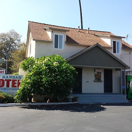 New Kansan Motel Ранчо Кукамонга Екстериор снимка